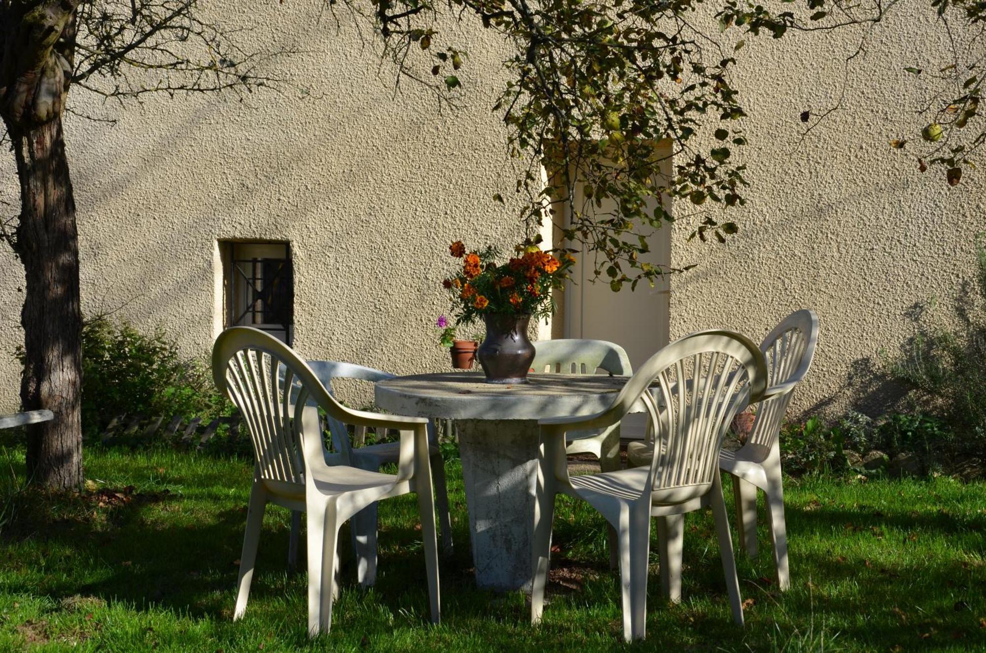 Chez Patou - Chambres D'Hotes Beauzac Exterior foto